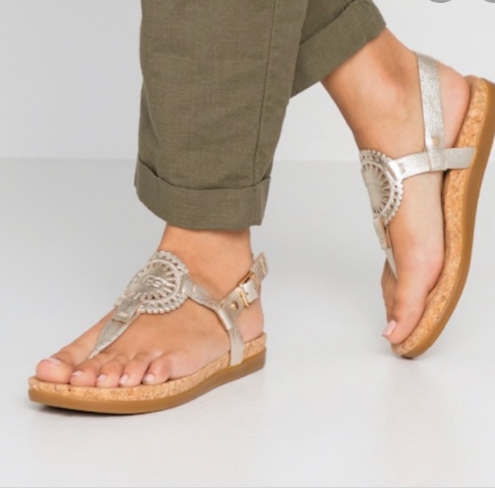 New!UGG Ayden Footbed logo slingback thong sandals - Picture 2 of 7